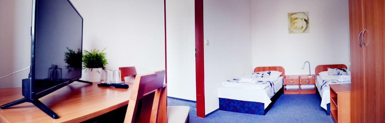 Hotel S-Centrum Benesov  Eksteriør bilde